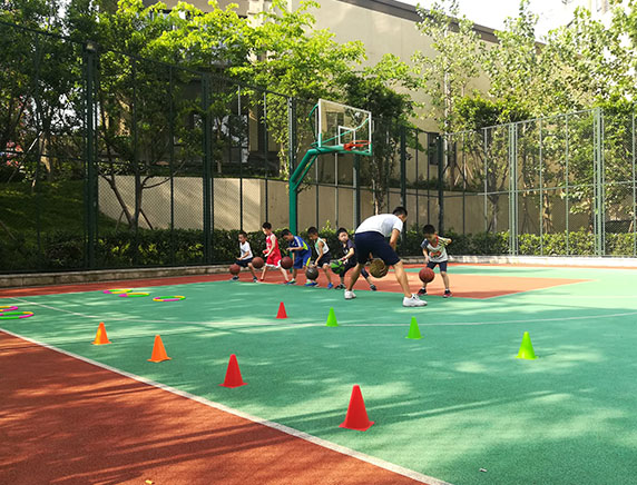重庆篮球培训力超体＠育浅谈篮球基本技术