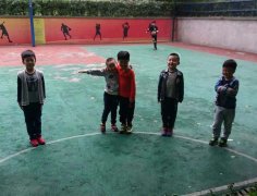 重庆篮球培训力超体育分享青少年篮球培训课该